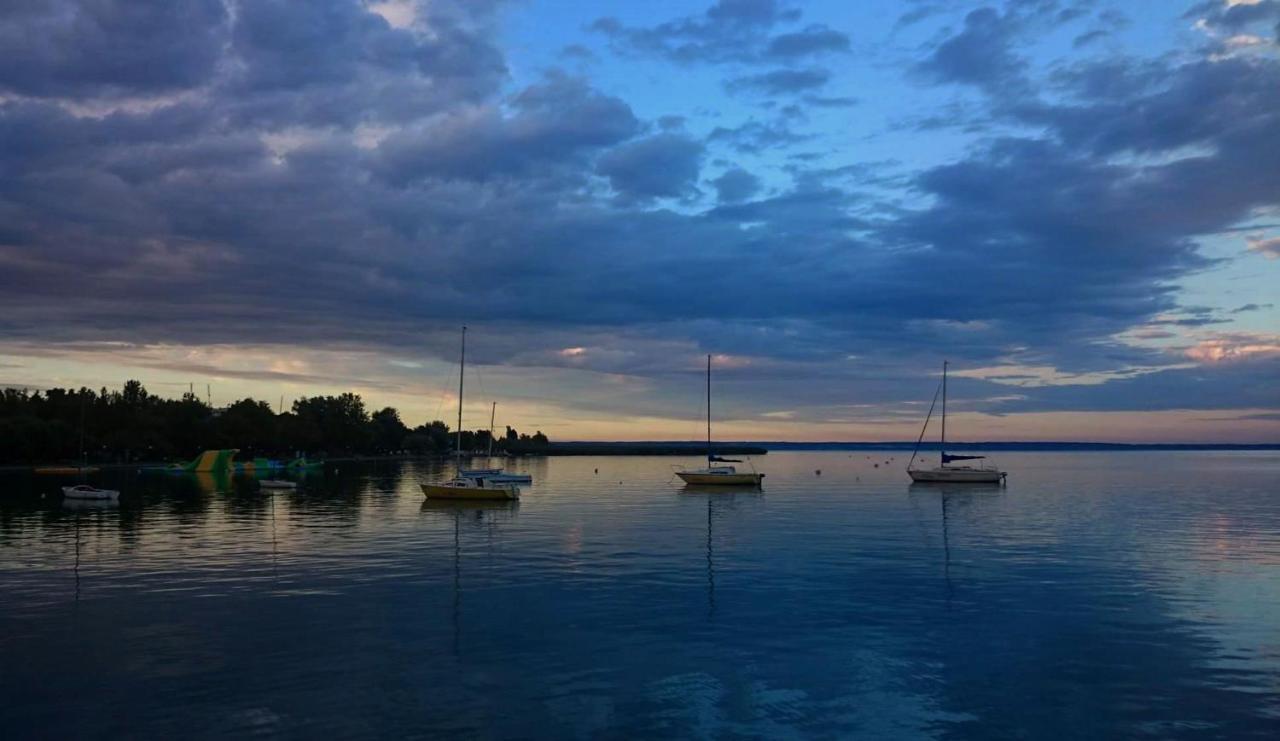 Pearl Home Balatonboglár Eksteriør billede